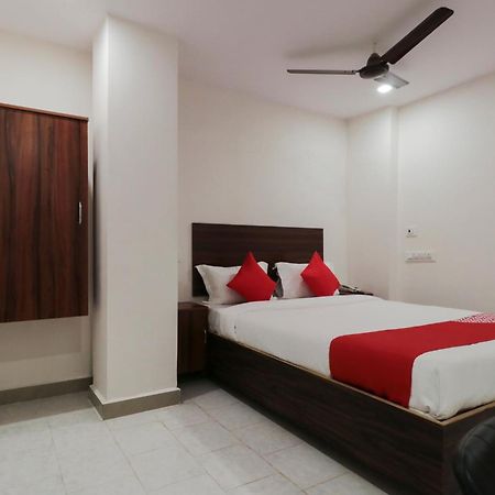Hotel O Akshaya Elite Vijayawāda Exterior foto