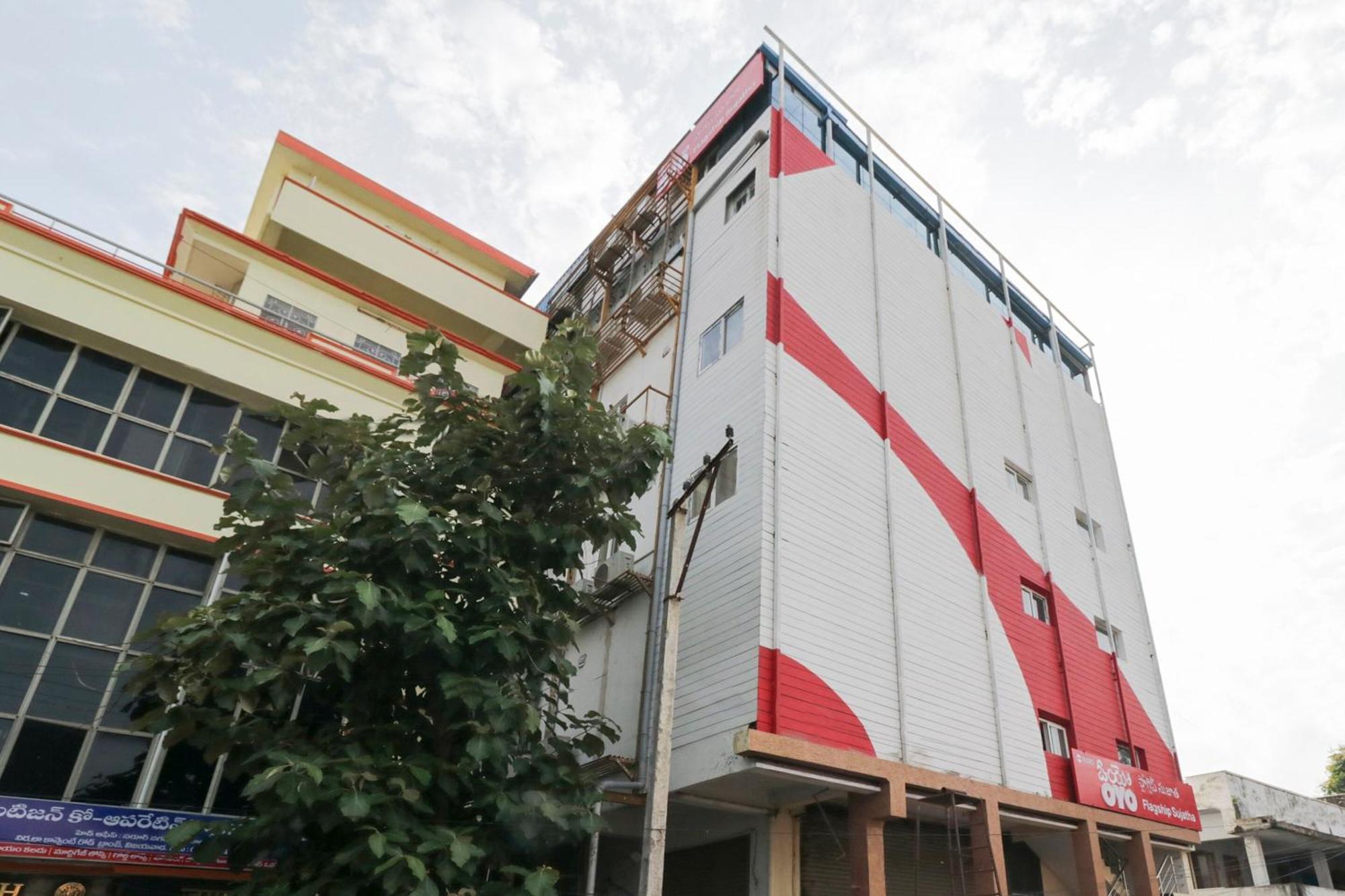 Hotel O Akshaya Elite Vijayawāda Exterior foto